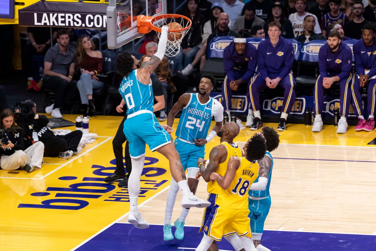 Miles Bridges #0 of the Charlotte Hornets throws down a dunk during an NBA basketball game against the Los Angeles Lakers, Thursday January 15, 2026 in Inglewood, Calif.
