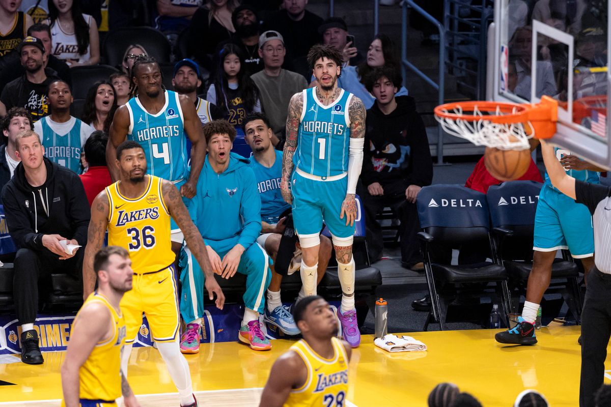 LaMelo Ball #1 of the Charlotte Hornets watches as his three point shot goes through the net during an NBA basketball game against the Los Angeles Lakers, Thursday January 15, 2026 in Inglewood, Calif.