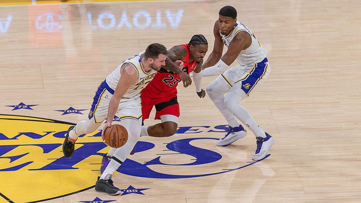 Los Angeles Lakers Luka Doncic 77 dribbles the ball during NBA game against the Toronto Raptors on Sunday January 18th, 2026, in Los Angeles California. 