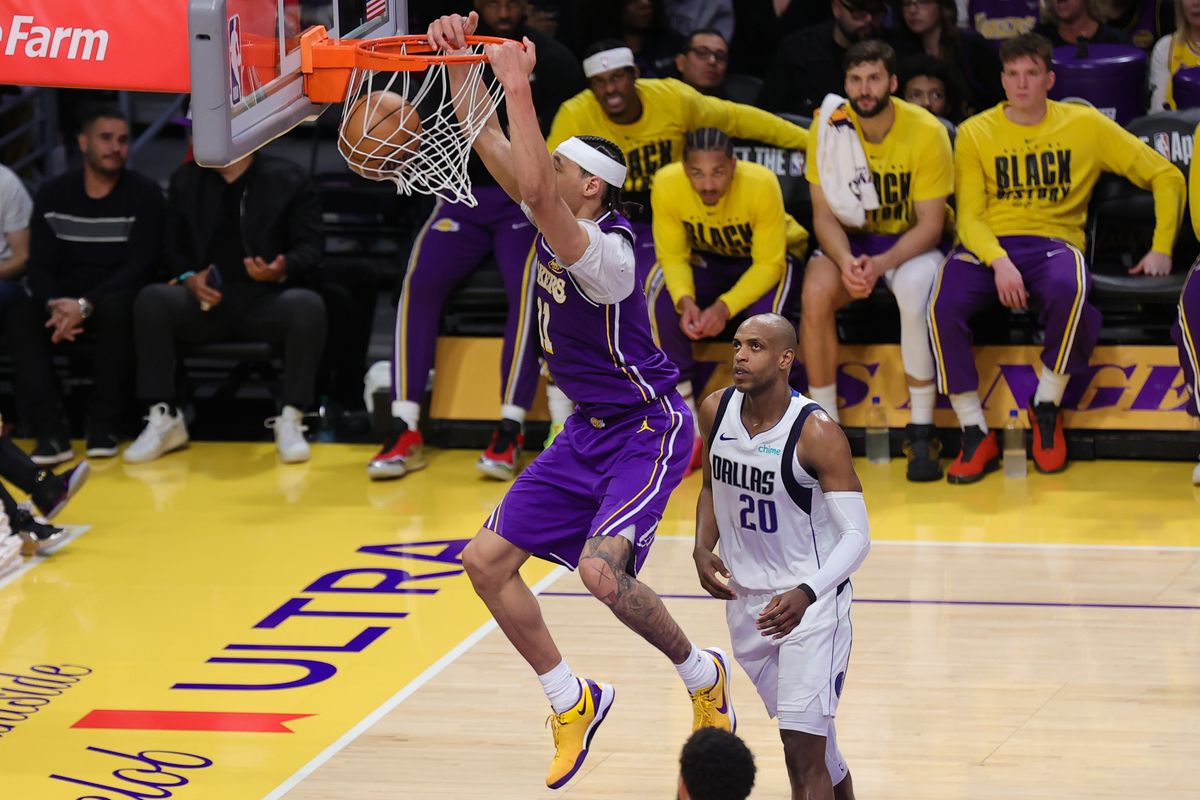 Los Angeles Lakers center Jaxson Hayes (11) slam dunks during an NBA game against the Dallas Mavericks on February 12, 2026 in Los Angeles, CA.