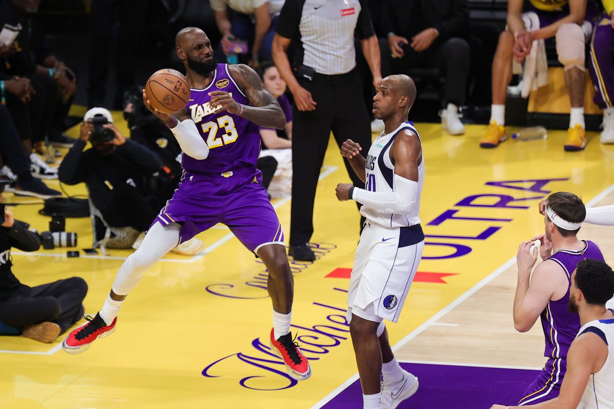Los Angeles Lakers forward LeBron James (23) looks to pass the basketball during an NBA game against the Dallas Mavericks on February 12, 2026 in Los Angeles, CA.