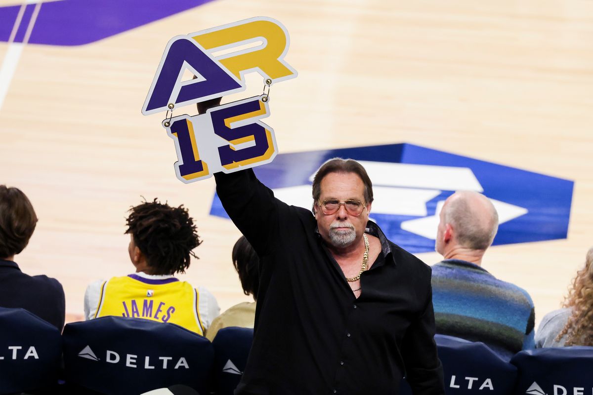 Lakers fan Gary Martin Zelman holds a sign for Austin Reaves in the crowd during an NBA basketball game between the Los Angeles Lakers and Cleveland Cavaliers, Tuesday March 31, 2026 in Los Angeles, Calif. Lakers fan Gary Martin Zelman holds a sign for Austin Reaves in the crowd during an NBA basketball game between the Los Angeles Lakers and Cleveland Cavaliers, Tuesday March 31, 2026 in Los Angeles, Calif.