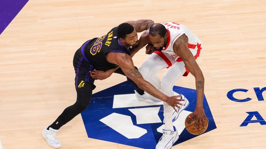 Lakers work to claim Game 2 taken at crypto.com Arena (NBA). Photo by Jordan Teller - The Sporting Tribune