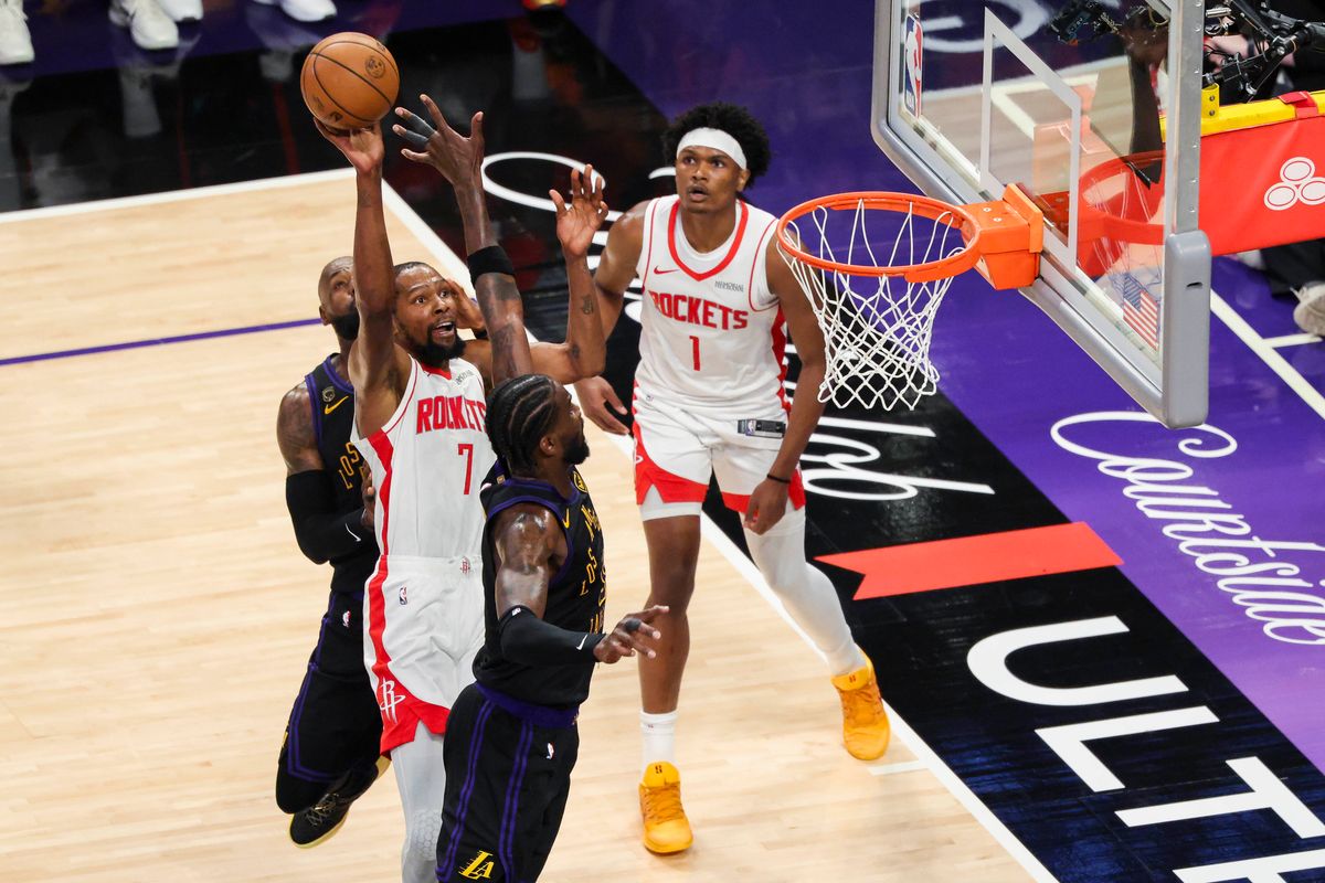 Kevin Durant #7 of the Houston Rockets shoots the ball during an NBA Playoffs basketball game against the Los Angeles Lakers, Tuesday April 21, 2026 in Los Angeles, Calif.