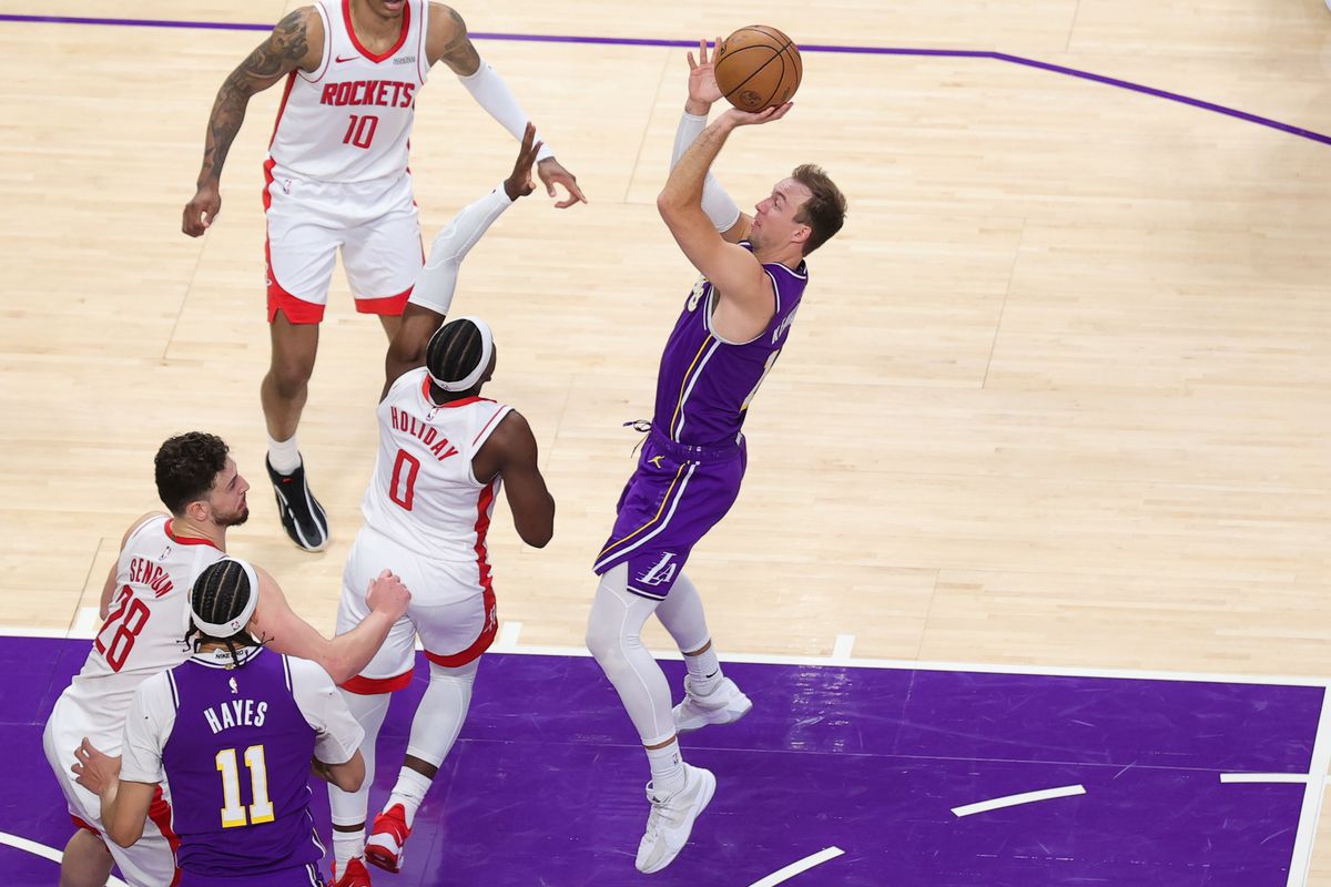 Los Angeles Lakers guard Luke Kennard (10) shoots the basketball during an NBA playoffs game against the Houston Rockets on April 29, 2026 in Los Angeles, CA.