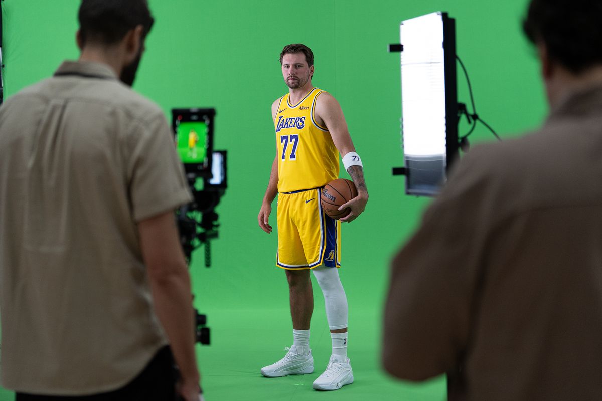Los Angeles Lakers guard Luka Doncic (77) poses for portraits during Media Day at the UCLA Health Training Center, Monday, Sept. 28, 2026, in El Segundo, California. Los Angeles Lakers guard Luka Doncic (77) poses for portraits during Media Day at the UCLA Health Training Center, Monday, Sept. 28, 2026, in El Segundo, California.
