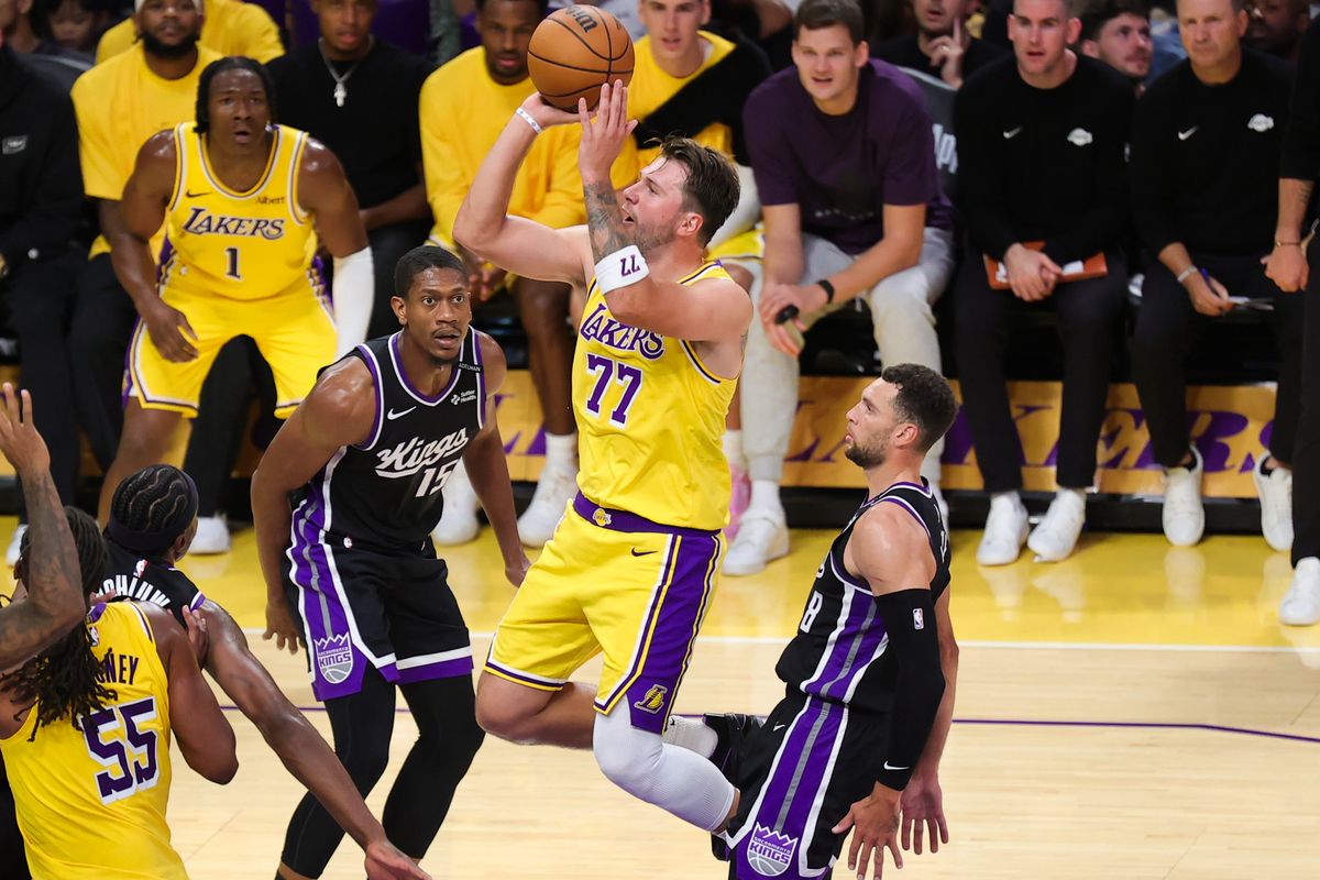 Los Angeles Lakers PG Luka Doncic (77) shoots the ball during an NBA basketball game against the Sacramento Kings, Thursday October 8, 2026 in Los Angeles, Calif. Los Angeles Lakers PG Luka Doncic (77) shoots the ball during an NBA basketball game against the Sacramento Kings, Thursday October 8, 2026 in Los Angeles, Calif.
