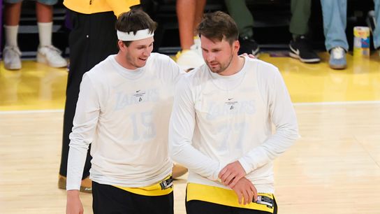 Sunday Lakers Report: Kessler returns to full practice, starting lineup still unsettled taken in Los Angeles (Los Angeles Lakers)