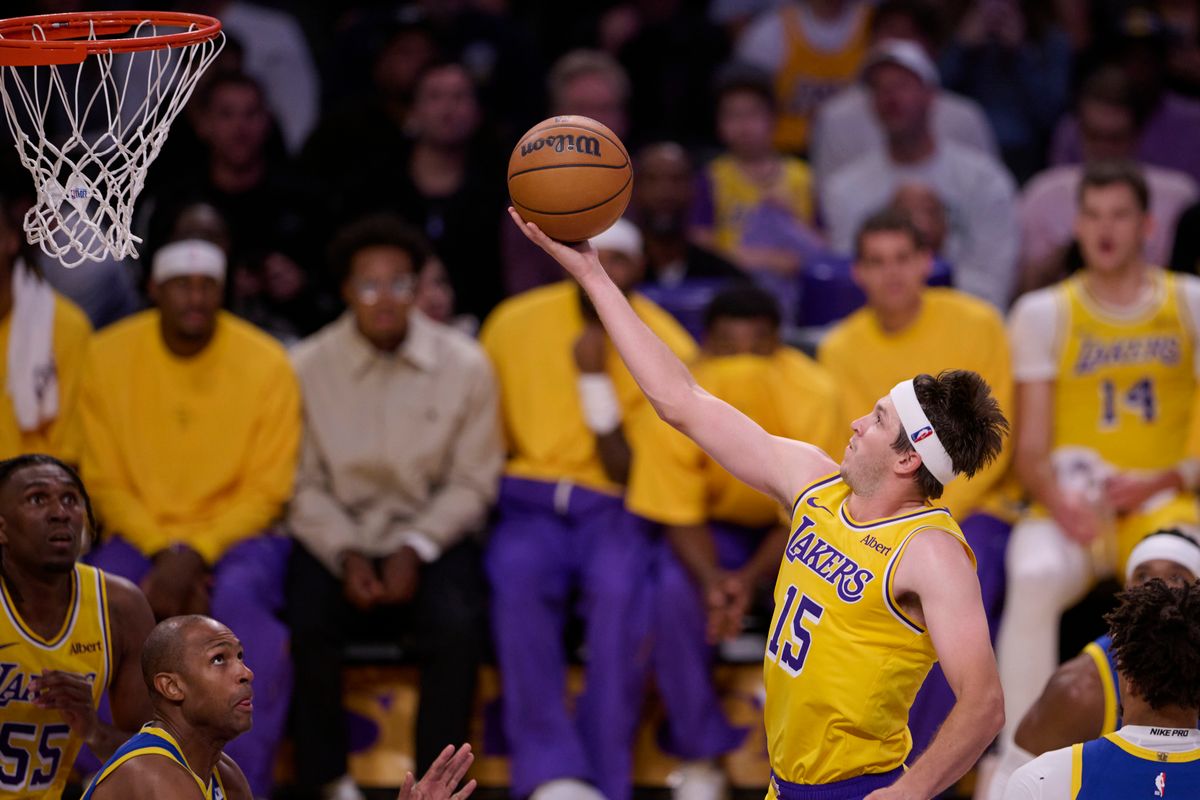 The Los Angeles Lakers guard Austin Reaves (15) shoots the ball during an NBA basketball game against The Golden State Warriors on October 21st, 2026 at crypto Arena in Los Angeles, California The Los Angeles Lakers guard Austin Reaves (15) shoots the ball during an NBA basketball game against The Golden State Warriors on October 21st, 2026 at crypto Arena in Los Angeles, California