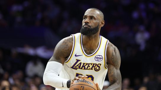 LeBron’s vintage silencer stuns Sixers in Philadelphia taken at Xfinity Mobile Arena (Los Angeles Lakers)