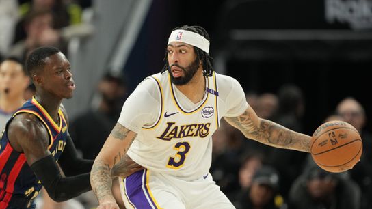 Anthony Davis dominates in Lakers' 118-108 win over Warriors taken at Chase Center (Los Angeles Lakers)