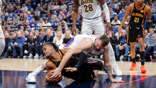 Lakers’ defense silences Thunder, 126-99 taken at Paycom Center (Los Angeles Lakers)
