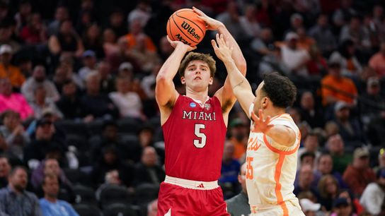 Lakers to sign Miami MAC Player of the Year Peter Suder to two-way deal taken in Los Angeles (Los Angeles Lakers). Photo by Frank Bowen