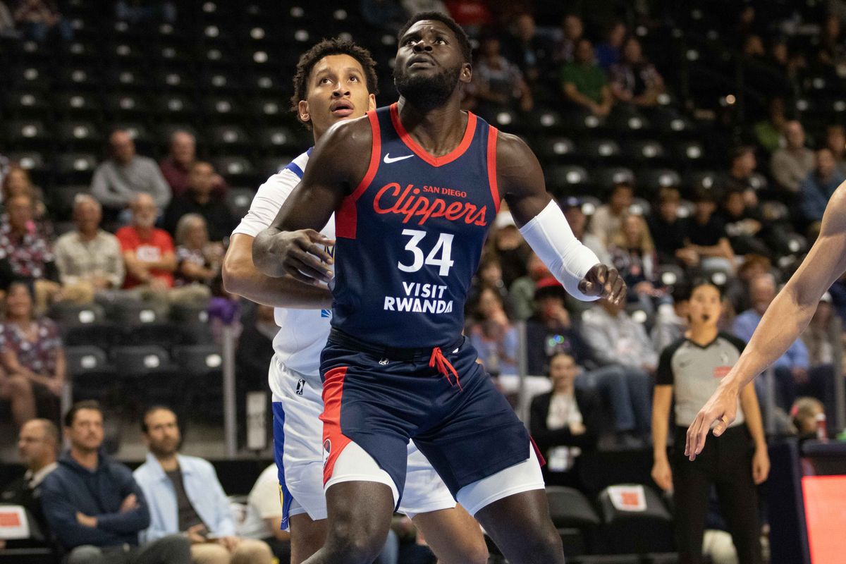 SD Clippers center Derek Ogbeide (34) looks for a rebound during a G-League basketball game between the Santa Cruz Warriors and the San Diego Clippers Sunday, Dec. 14, 2025 at Frontwave Arena in Oceanside, CA. 