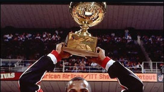 Craig Hodges wins the 1991 3-point contest at the Charlotte Coliseum in Charlotte, North Carolina. Craig Hodges wins the 1991 3-point contest at the Charlotte Coliseum in Charlotte, North Carolina.