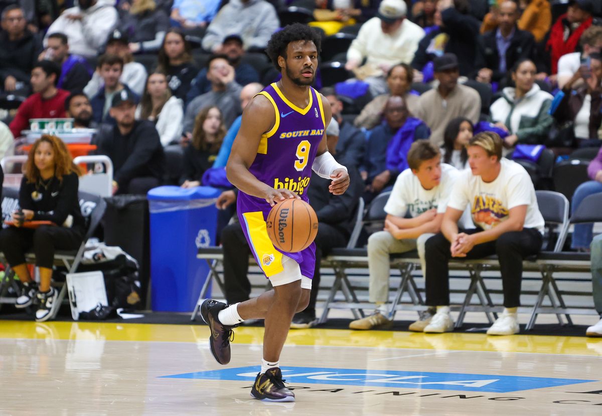 #9 Bronny James of the South Bay Lakers dribbles the ball up court against the Rip City Remix on January 24, 2025 at UCLA Health and Training Center #9 Bronny James of the South Bay Lakers dribbles the ball up court against the Rip City Remix on January 24, 2025 at UCLA Health and Training Center