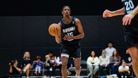 Bronny James helps South Bay Lakers end losing streak taken at UCLA Health Training Center (South Bay Lakers)