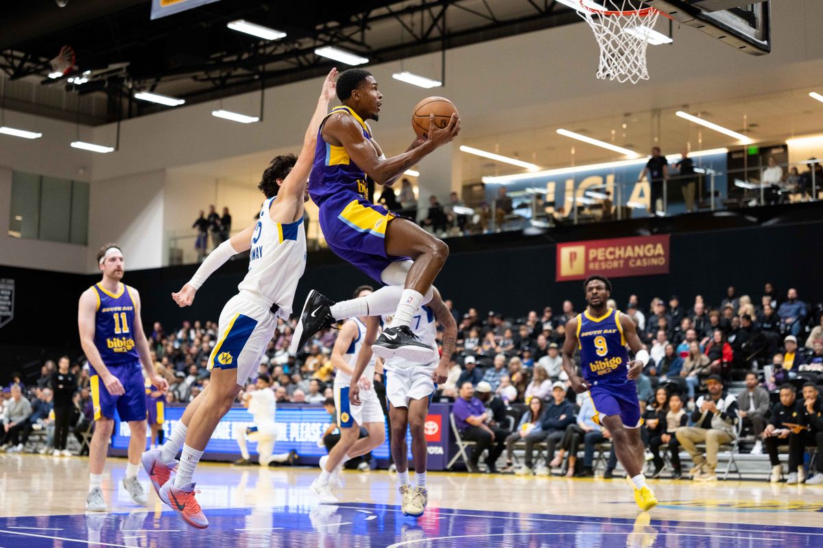 South Bay Lakers forward Tevian Jones (5) lays it up during an NBA G League basketball game against the Santa Cruz Warriors on Friday, Nov. 21, 2025, in El Segundo, Calif.
