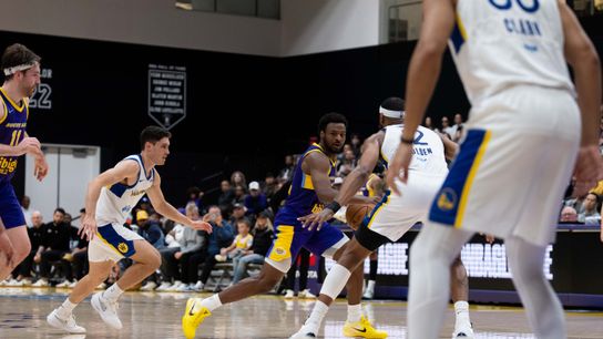 TST Images: South Bay Lakers beat Santa Cruz Warriors, 115-95 taken at UCLA Health Training Center (South Bay Lakers)