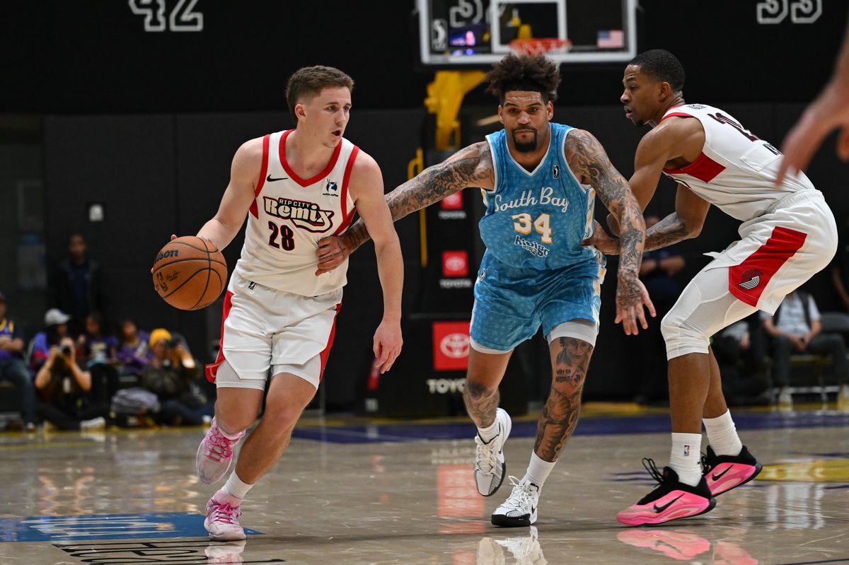 Rip City Remix guard, Sean Pedulla, #28 uses a screen during an NBA G League basketball game against the South Bay Lakers, Saturday December 13, 2025 at UCLA Health Training Center in El Segundo, Calif.