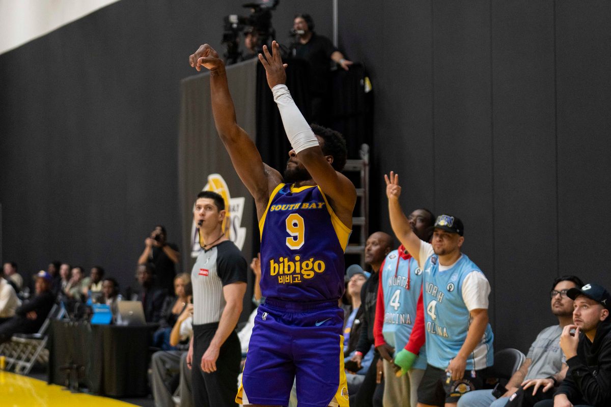 South Bay Lakers guard Bronny James (9) shoots a three during an NBA basketball game against the San Diego Clippers, Tuesday December 16th, 2025 in Los Angeles, California.