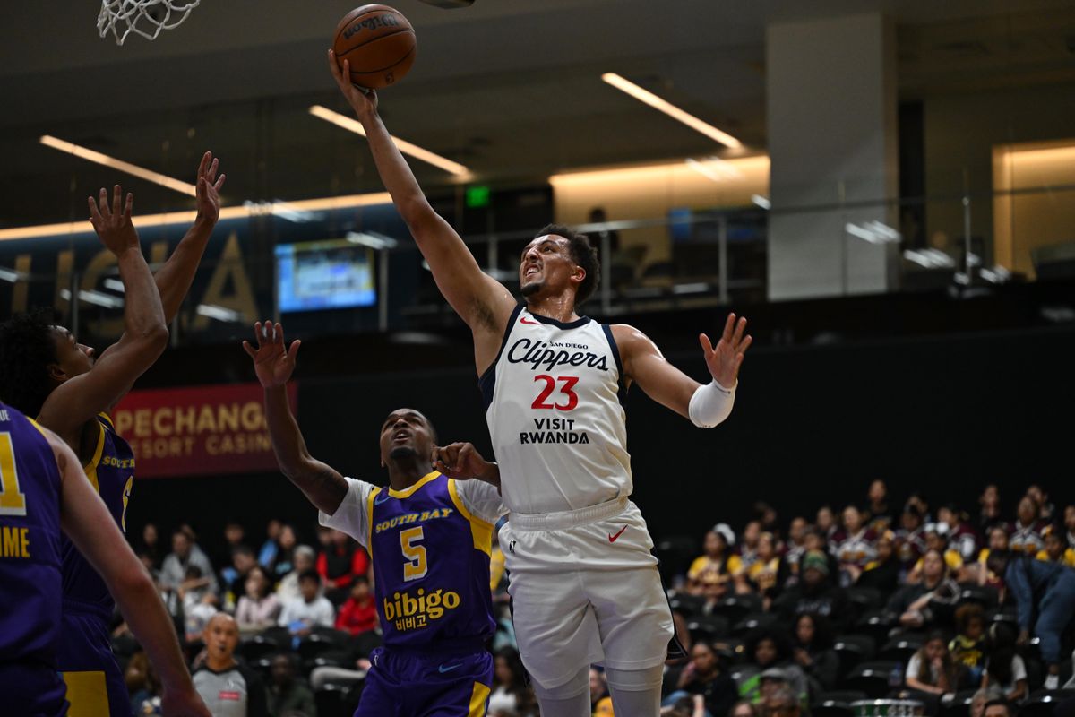 San Diego Clippers Forward Patrick Baldwin Jr (23) scores a layup during a G-League basketball game between the South Bay Lakers and San Diego Clippers Wednesday, January 14, 2026 at UCLA Health Training Center in El Segundo, Calif.