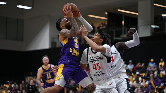 South Bay Lakers Guard RJ Davis (2) drives hard to the basket during a G-League basketball game between the South Bay Lakers and San Diego Clippers Wednesday, January 14, 2026 at UCLA Health Training Center in El Segundo, Calif.