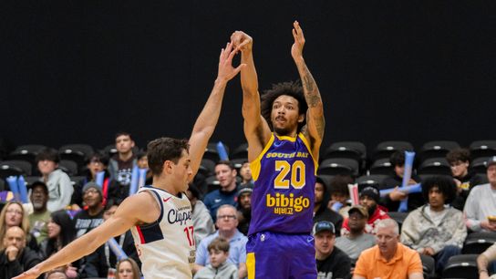 South Bay Lakers’ depth fuels fourth quarter rally in 128-116 win over San Diego Clippers taken at UCLA Health Training Center (South Bay Lakers)