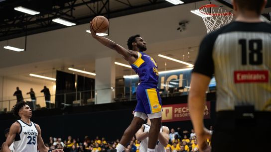 TST Images: South Bay Lakers beat Iowa Wolves, 123-116, in El Segundo taken at UCLA Health Training Center (South Bay Lakers). Photo by Robert Talamantes - The Sporting Tribune