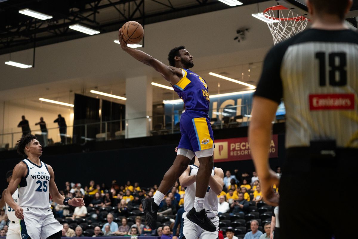 South Bay Lakers guard Bronny James (9) rises up for a huge slam during an NBA G-League basketball game against the Iowa Wolves, Wednesday March 11th, 2026 in Los Angeles, California.