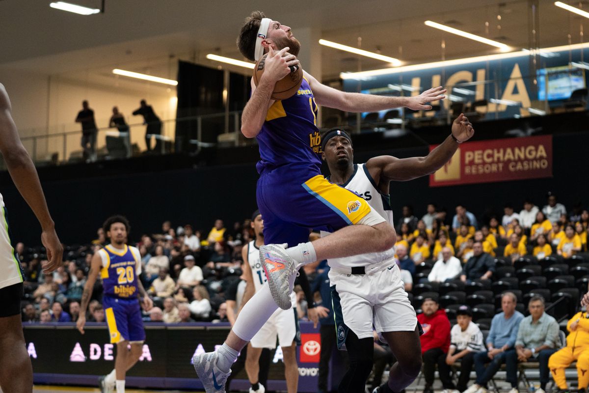 South Bay Lakers forward Drew Timme (11) gets fouled driving to the rim during an NBA G-League basketball game against the Iowa Wolves, Wednesday March 11th, 2026 in Los Angeles, California.