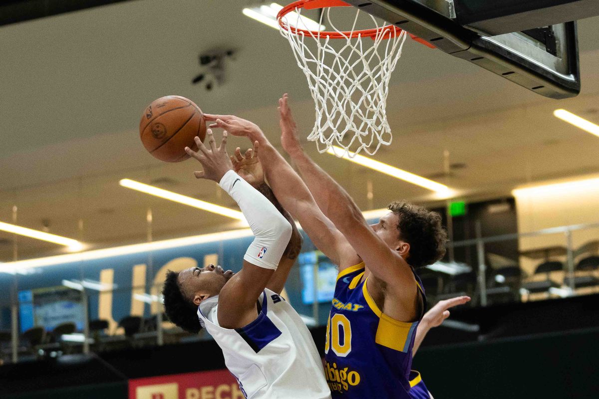 South Bay Lakers guard Chris Manon (30), goes up for a block during an NBA G-League basketball game against the Stockton Kings, Tuesday March 24th, 2026 in El Segundo California