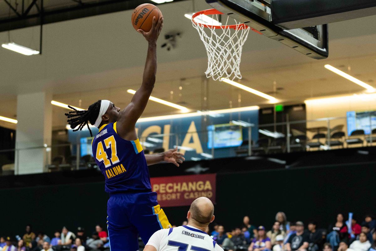 South Bay Lakers forward Arthur Kaluma (47), drives to the basket during an NBA G-League basketball game against the Stockton Kings, Tuesday March 24th, 2026 in El Segundo California
