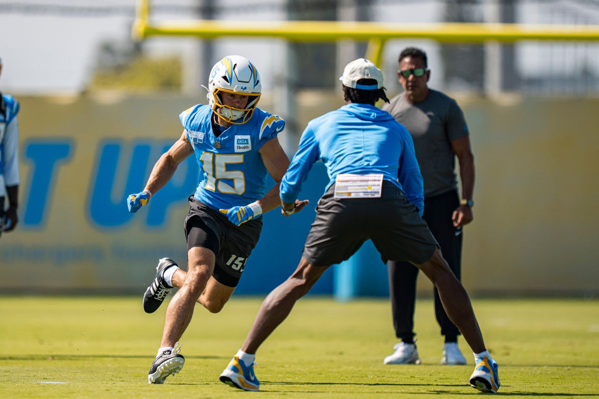 Los Angeles Chargers wide receiver Ladd McConkey (15) during Chargers training camp at The Bolt on Friday, July 31th in El Segundo, CA. Los Angeles Chargers wide receiver Ladd McConkey (15) during Chargers training camp at The Bolt on Friday, July 31th in El Segundo, CA.