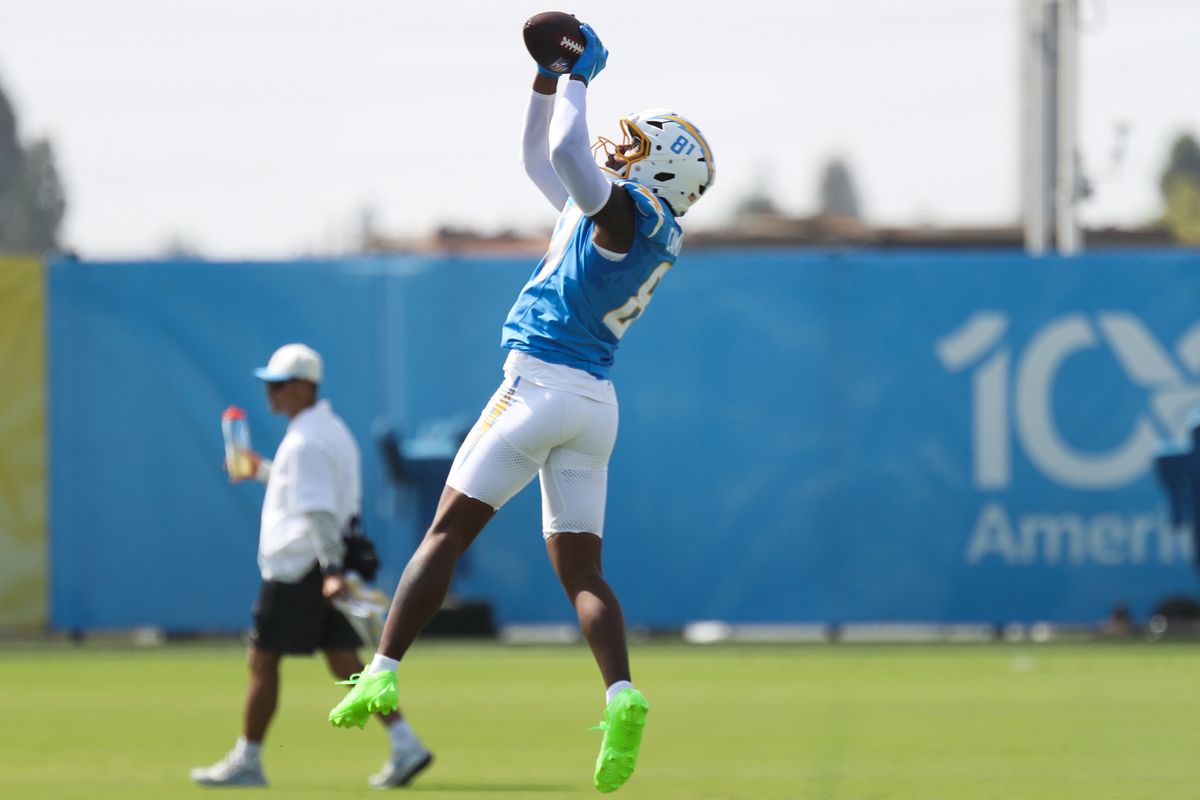 Los Angeles Chargers wide receiver Dalevon Campbell (81) participates in drills during Chargers training camp at The Bolt on Saturday, August 3, 2026 in El Segundo, CA. Los Angeles Chargers wide receiver Dalevon Campbell (81) participates in drills during Chargers training camp at The Bolt on Saturday, August 3, 2026 in El Segundo, CA.
