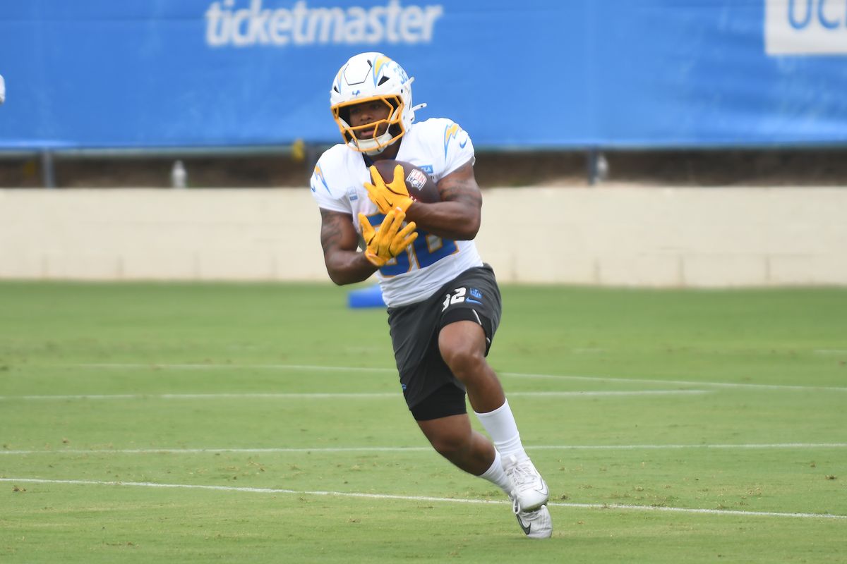 LA Chargers Jaret Patterson (32) participates in drills during Chargers training camp at USD on .Tuesday August 4, 2026 in San Diego, California. LA Chargers Jaret Patterson (32) participates in drills during Chargers training camp at USD on .Tuesday August 4, 2026 in San Diego, California.