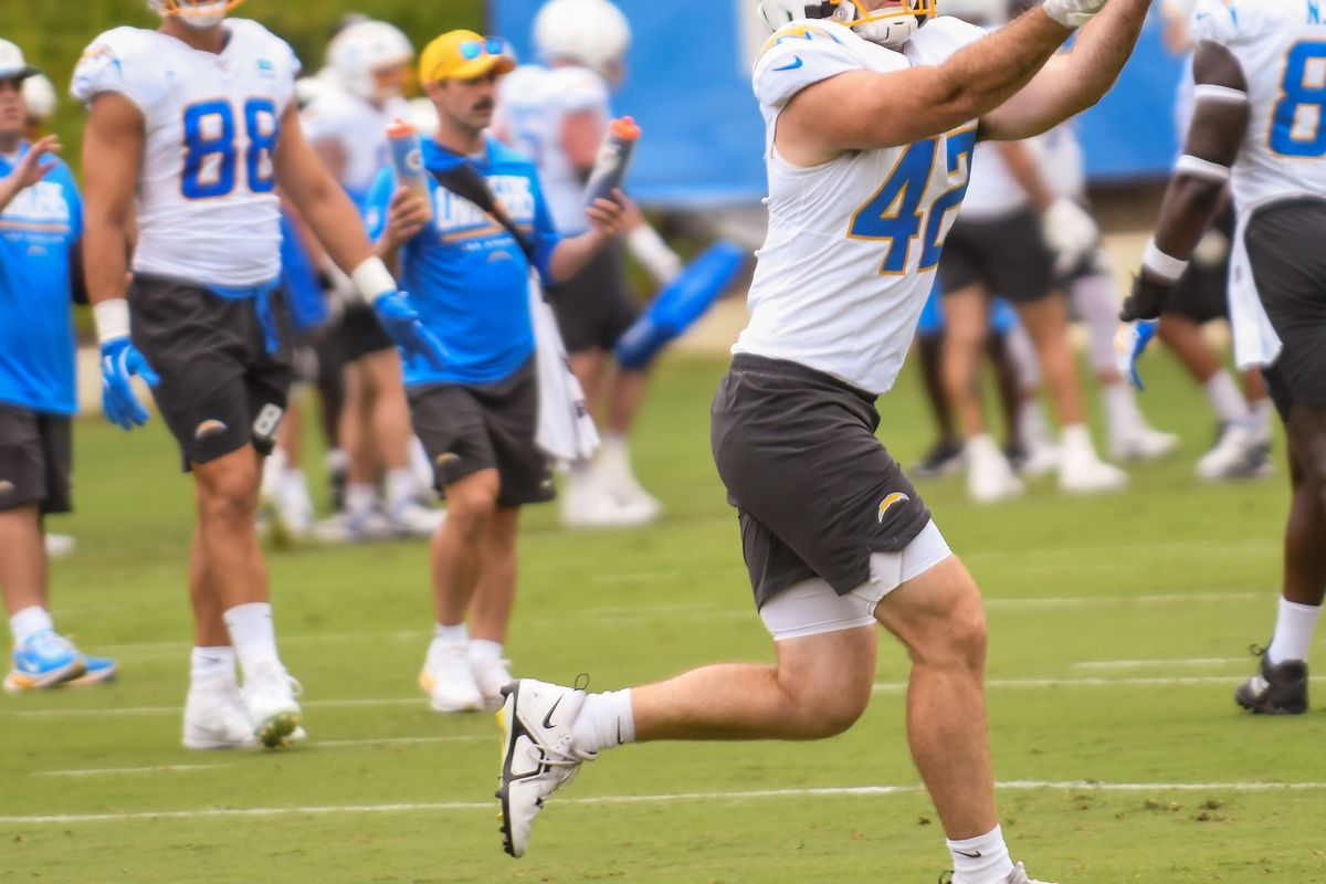 LA Chargers Johnny Pascuzzi (42) participates in drills during Chargers training camp at USD on .Tuesday August 4, 2026 in San Diego, California. LA Chargers Johnny Pascuzzi (42) participates in drills during Chargers training camp at USD on .Tuesday August 4, 2026 in San Diego, California.