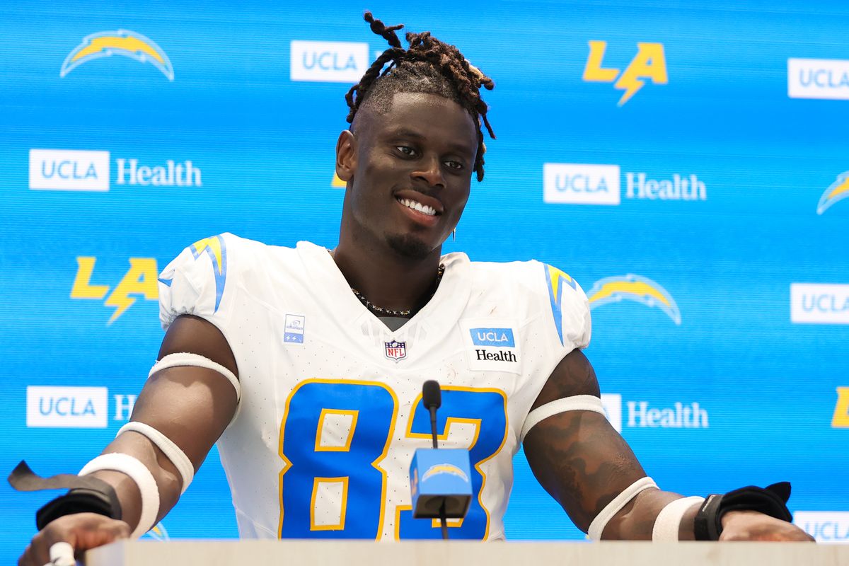 David Njoku #83 of the Los Angeles Chargers speaks to the media during training camp at The Bolt on August 9, 2026 in El Segundo, California. David Njoku #83 of the Los Angeles Chargers speaks to the media during training camp at The Bolt on August 9, 2026 in El Segundo, California.