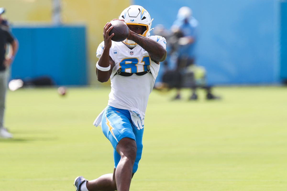 Dalevon Campbell #81 of the Los Angeles Chargers catches a pass during training camp at The Bolt on August 11, 2026 in El Segundo, California. Dalevon Campbell #81 of the Los Angeles Chargers catches a pass during training camp at The Bolt on August 11, 2026 in El Segundo, California.