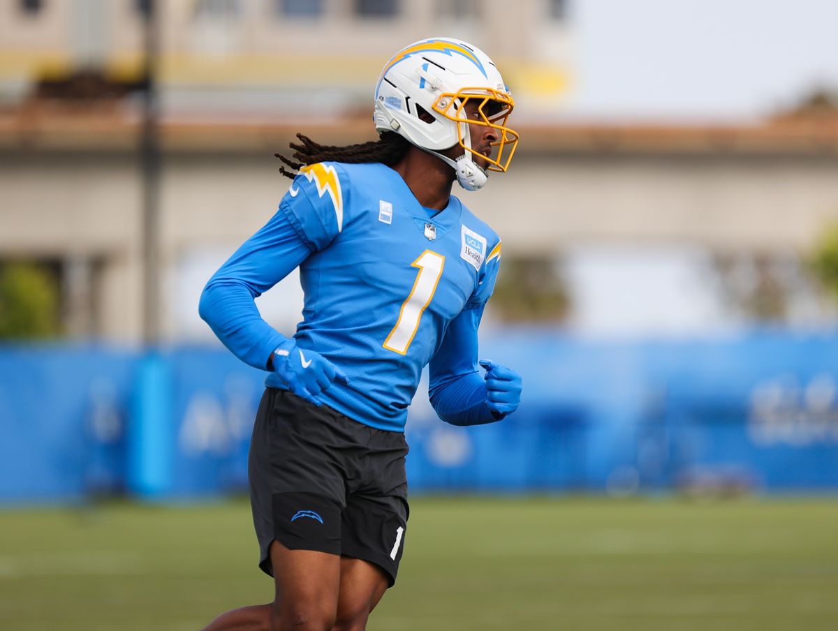 Los Angeles Chargers #12 WR Quentin Johnson participates in individual drills during training camp on July 19, 2025 at the Bolt practice facility in El Segundo, CA. Los Angeles Chargers #12 WR Quentin Johnson participates in individual drills during training camp on July 19, 2025 at the Bolt practice facility in El Segundo, CA.