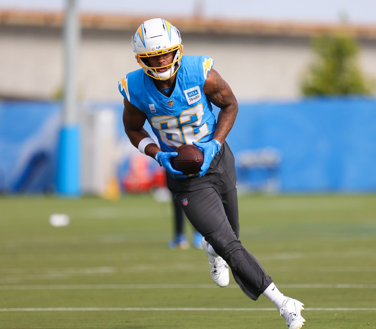 Los Angeles Chargers #82 WR Brenden Rice catches a pass during training camp on July 19, 2025 at the Bolt practice facility in El Segundo, CA. Los Angeles Chargers #82 WR Brenden Rice catches a pass during training camp on July 19, 2025 at the Bolt practice facility in El Segundo, CA.