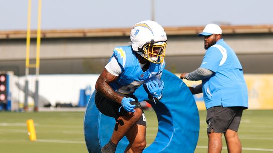 Los Angeles Chargers #8 RB Omarion Hampton participates in individual drills during training camp on July 19, 2025 at the Bolt practice facility in El Segundo, CA.
