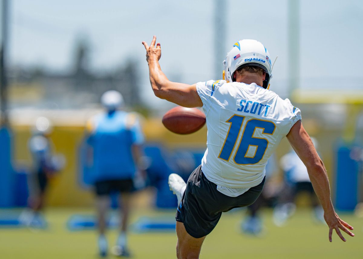 Los Angeles Chargers' punter, JK Scott 16, practices taking snaps and punting during training camp on July 29, 2025 at the Bolt in El Segundo, CA.