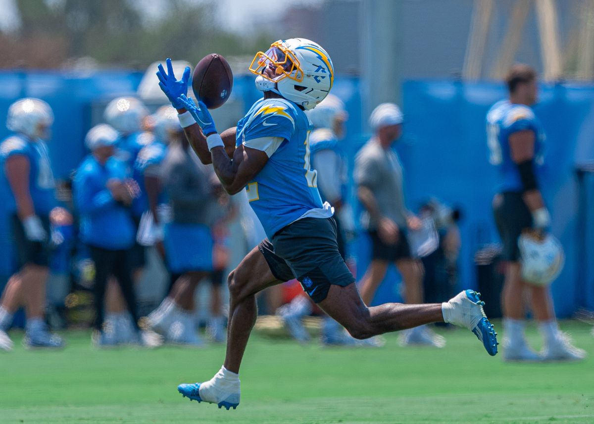 Los Angeles Chargers' wide receiver, Derius Davis 12, catches a pass during practice at the Chargers' NFL training camp on Sunday, August 3, 2025 at The Bolt in El Segundo, CA. Los Angeles Chargers' wide receiver, Derius Davis 12, catches a pass during practice at the Chargers' NFL training camp on Sunday, August 3, 2025 at The Bolt in El Segundo, CA.