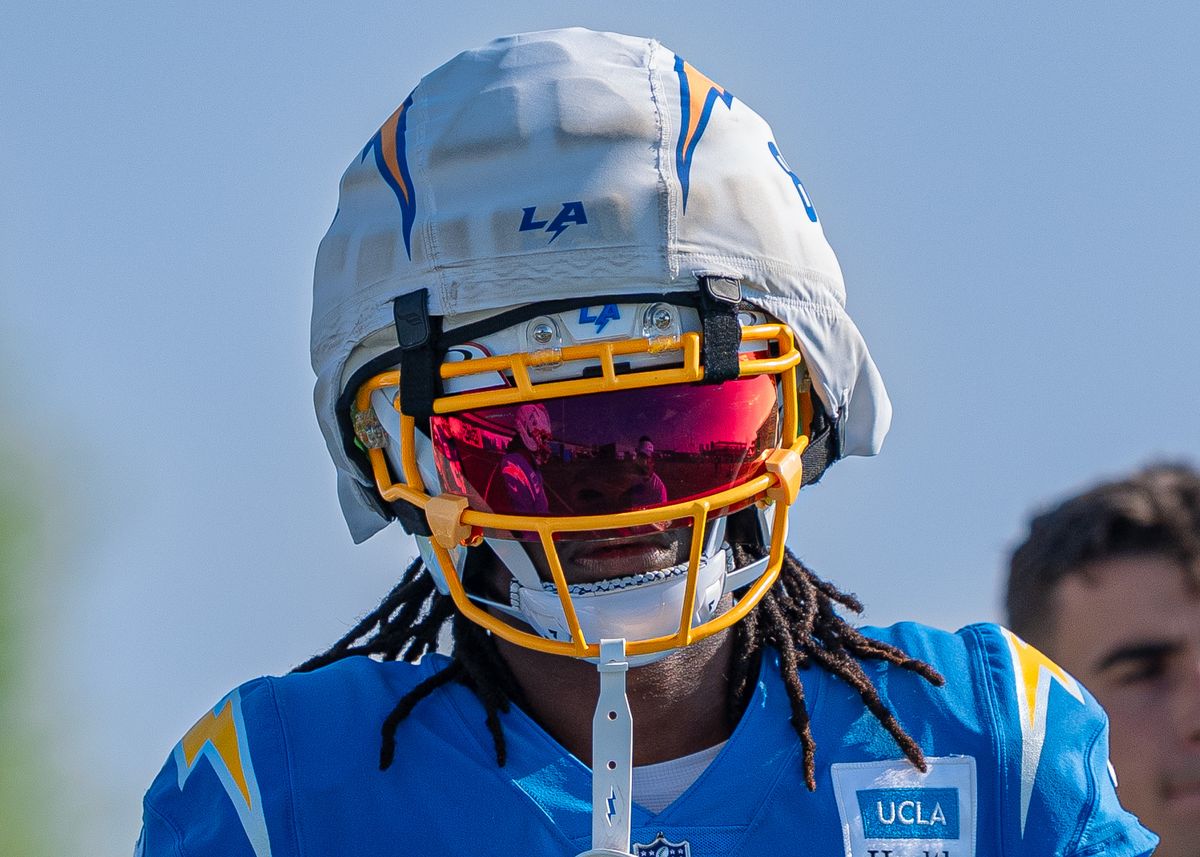 Los Angeles Chargers' wide receiver, KeAndre Lambert-Smith (84), looks onward as coaches explain routes during practice at The Bolt on Tuesday, August 5th, 2025 in El Segundo, CA.