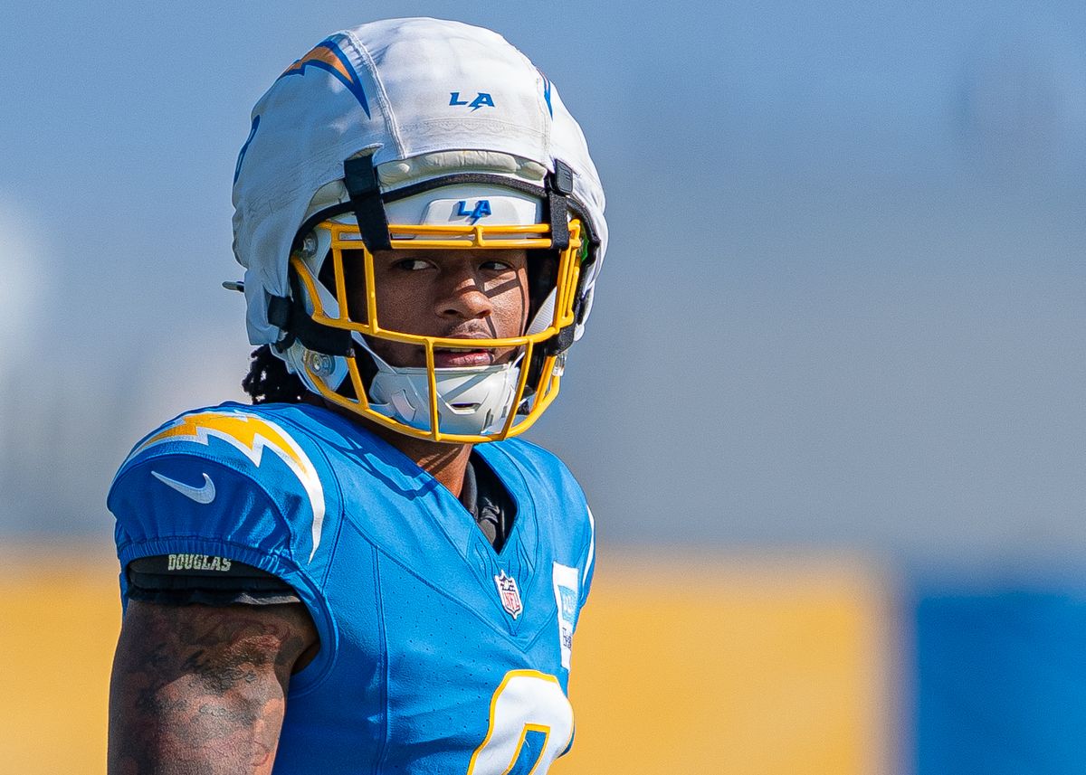 Los Angeles Chargers' running back, Omarion Hampton (8), waits for instructions during practice at The Bolt on Tuesday, August 5th, 2025 in El Segundo, CA.