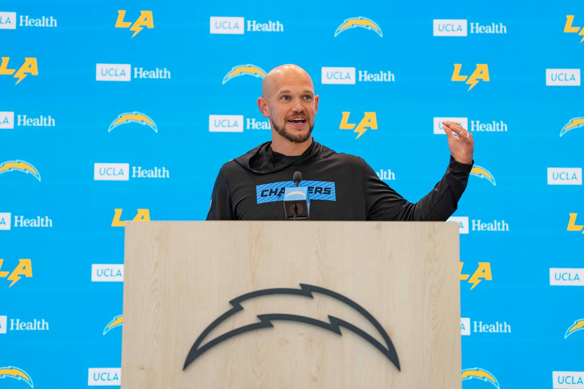 Los Angeles Chargers defensive coordinator Chris O'Leary addressing the press during Chargers organized team activities on May 8th, 2026 in El Segundo, CA.