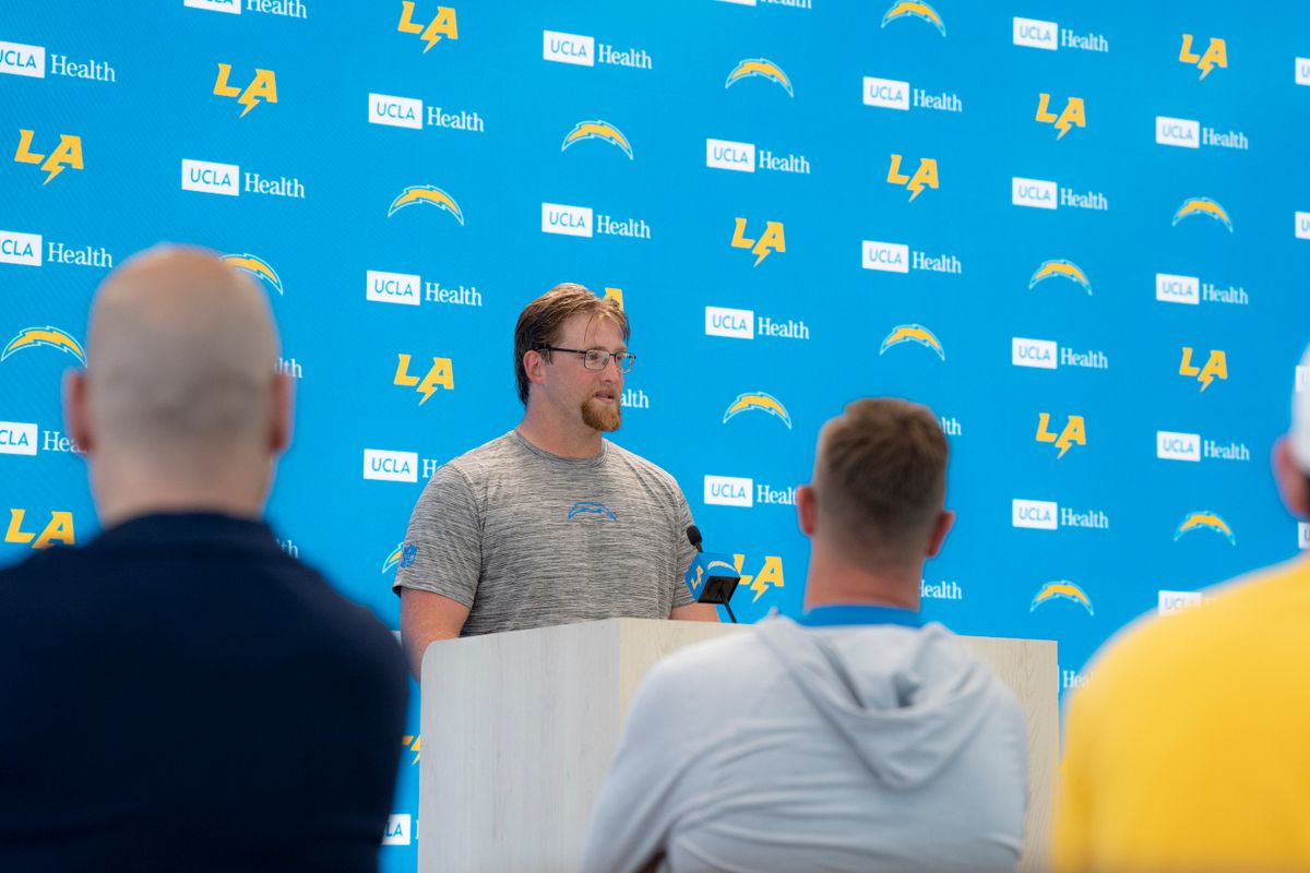 Los Angeles Chargers offensive lineman Jake Slaughter addressing the press during Chargers organized team activities on May 8th, 2026 in El Segundo, CA.
