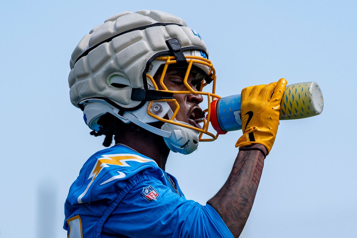 Los Angeles Chargers wide receiver Devonte Ross (24) hydrating during Chargers organized team activities on May 8th, 2026 in El Segundo, CA.