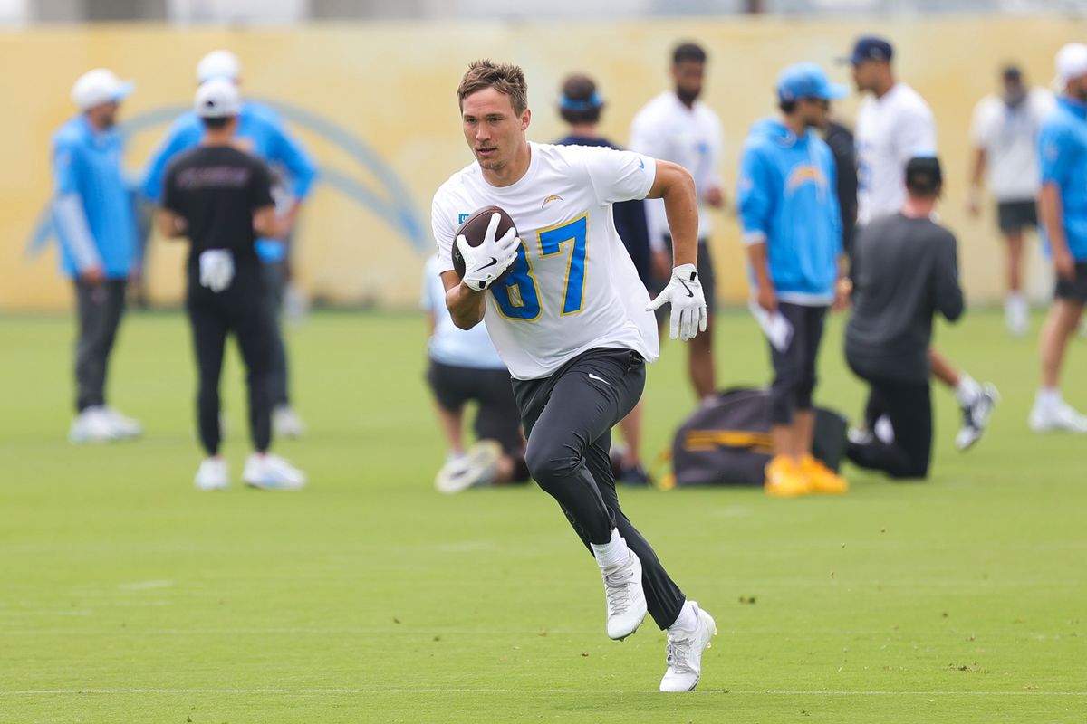Los Angeles Chargers wide receiver Luke Grimm (87) participating in drills during Chargers organized team activities on May 11th, 2026 in El Segundo, CA.